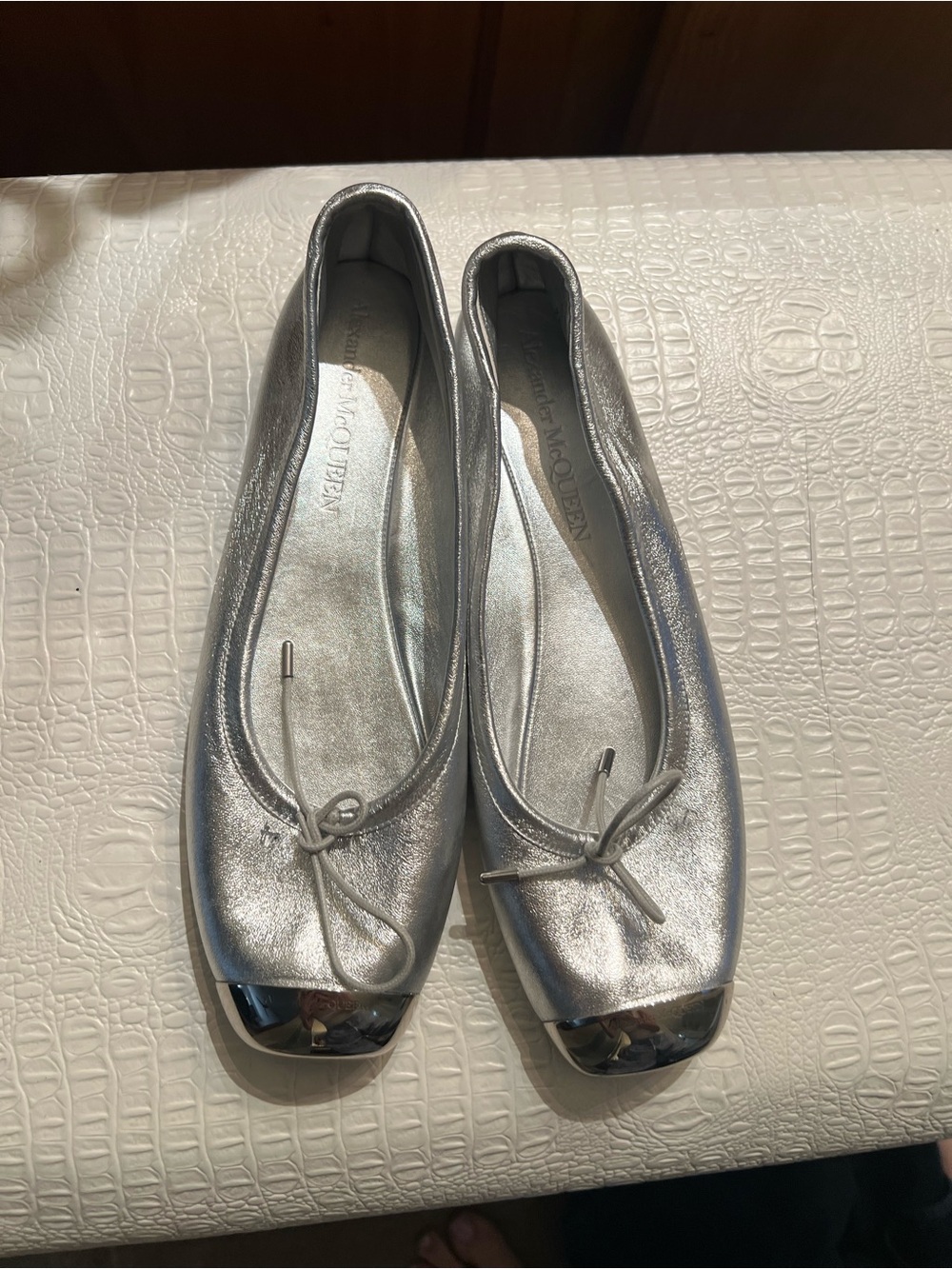 Alexander McQueen sliver ballet flats 41 US 10